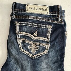 Rock revival capris size 34.